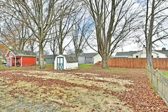 968 Gary Ave SE in Girard, OH - Building Photo - Building Photo