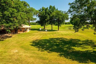 4542 Fireman's Ln in Lone Oak, TX - Building Photo - Building Photo