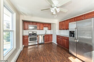 19 Main Rd in Montville, NJ - Building Photo - Building Photo