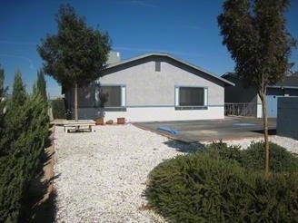 14908 Ritter St in Victorville, CA - Building Photo