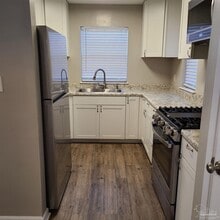 910 N De Villiers St in Pensacola, FL - Building Photo - Building Photo