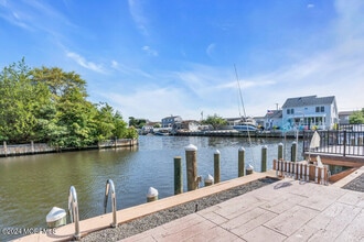 938 Montauk Dr in Lacey, NJ - Building Photo - Building Photo