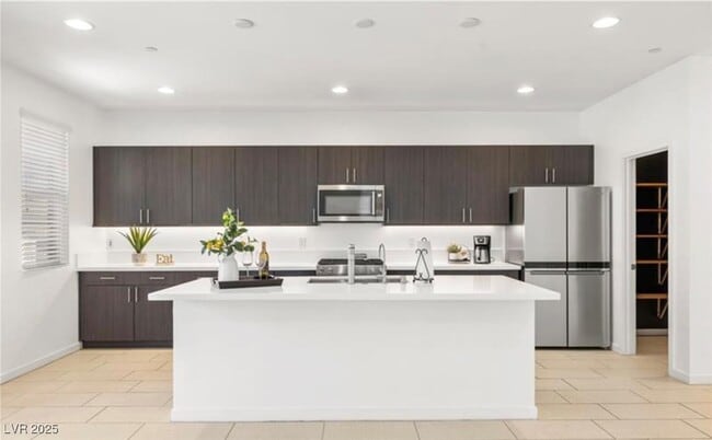 11278 Kraft Mountain Ave in Las Vegas, NV - Building Photo - Building Photo