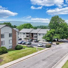 802 Claytor Square in Blacksburg, VA - Building Photo - Building Photo