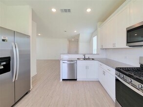 166 Longhorn Run Dr in Montgomery, TX - Building Photo - Building Photo