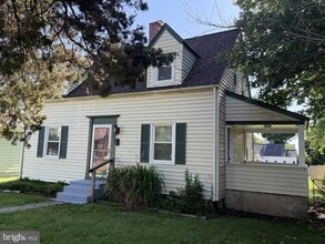 711 Taggart St in Colonial Beach, VA - Building Photo - Building Photo