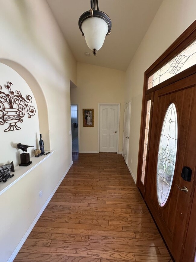 687 Misty Glen Pl in Nipomo, CA - Building Photo - Building Photo