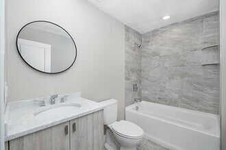 125 Addison St in Boston, MA - Building Photo - Building Photo