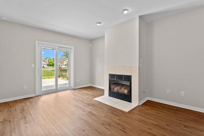 4051 Sarah Ann Dr in Canton Township, MI - Building Photo - Building Photo