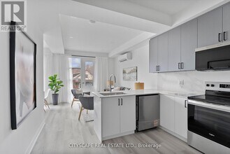 589 Oakwood Ave in Toronto, ON - Building Photo - Building Photo