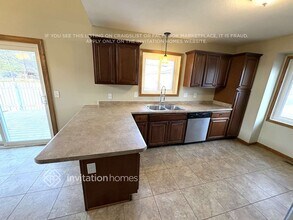 6163 Kalland Dr in Albertville, MN - Building Photo - Building Photo