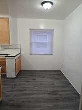 2518 W 48th St, Unit 1 in Los Angeles, CA - Foto de edificio - Building Photo