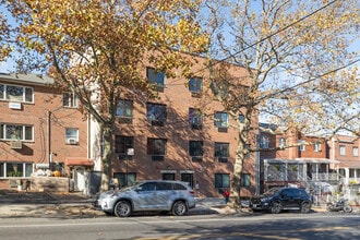 3031 Bronxwood Ave in Bronx, NY - Building Photo - Building Photo