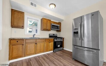 168 N 5th St in Newark, NJ - Building Photo - Building Photo