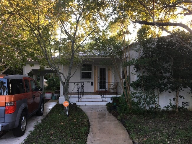 property at 1512 Adams St