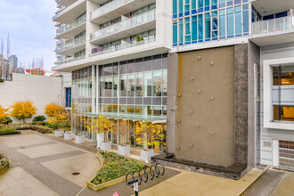 Lumina Waterfall in Burnaby, BC - Building Photo - Building Photo