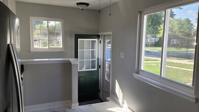 1725 Smith St in Ypsilanti, MI - Building Photo - Building Photo