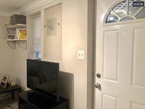 902 I St SE in Washington, DC - Foto de edificio - Building Photo