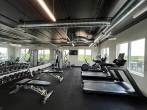 Alma College Square in St Thomas, ON - Building Photo - Building Photo