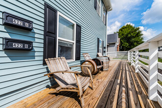424 N Walcott St, Unit B in Indianapolis, IN - Building Photo - Building Photo