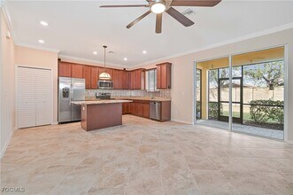 10120 Tin Maple Dr in Estero, FL - Building Photo - Building Photo