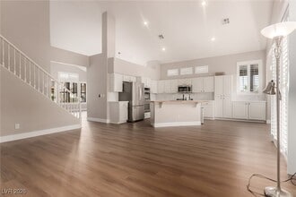 264 Pointe Ranier Ave in Henderson, NV - Building Photo - Building Photo