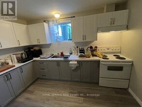 602 Park St N in Peterborough, ON - Building Photo - Building Photo