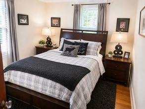 144 Nonantum St in Boston, MA - Building Photo - Building Photo