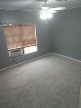 3141 Boyd Ave in Groves, TX - Building Photo - Building Photo