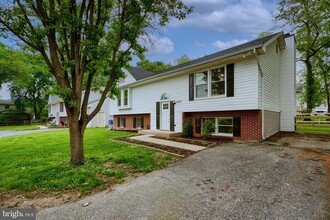 4504 E Joppa Rd in Perry Hall, MD - Building Photo - Building Photo