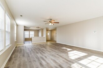 2217 Westmere Dr in Plainfield, IN - Foto de edificio - Building Photo