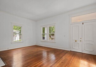1906 Wolcott Ave in Wilmington, NC - Building Photo - Building Photo