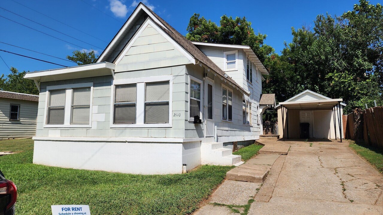 2110 N Cross Ave in Oklahoma City, OK - Building Photo