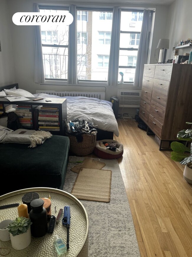 416 E 85th St in New York, NY - Building Photo - Building Photo