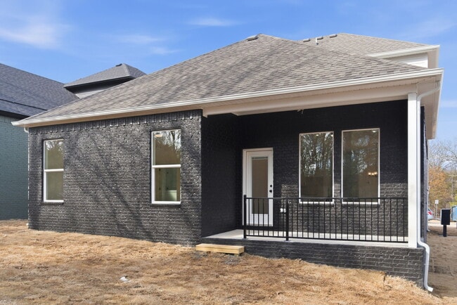 1834 E Fiji St in Fayetteville, AR - Building Photo - Building Photo