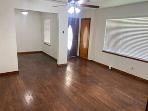 10206 Oboe Dr in Houston, TX - Building Photo - Building Photo
