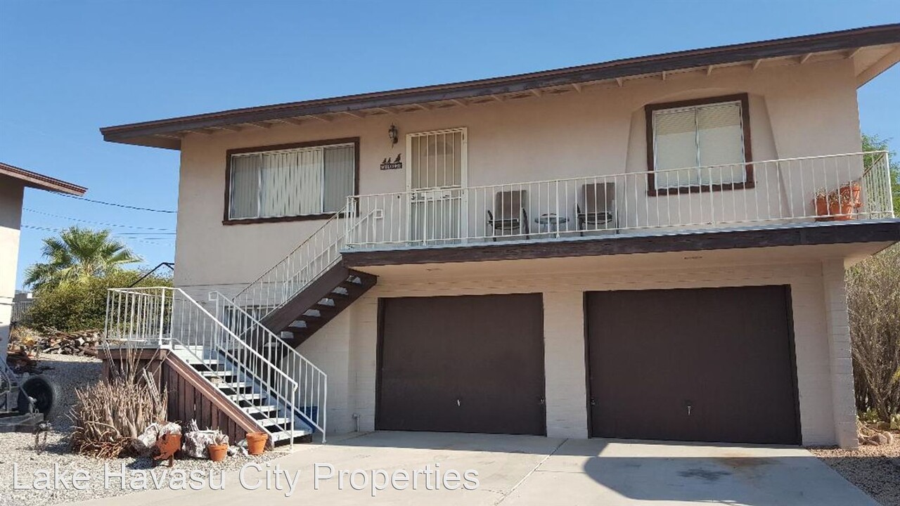 2755 Barbara Dr in Lake Havasu City, AZ - Building Photo