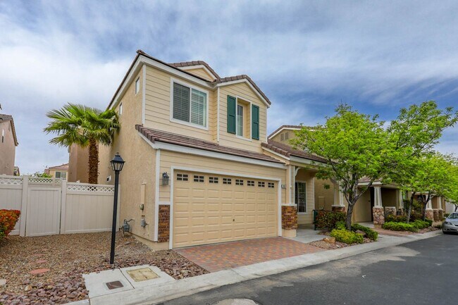 7625 Grassy Bank St in Las Vegas, NV - Building Photo - Building Photo