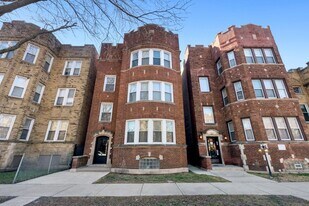 7746 S East End Ave in Chicago, IL - Building Photo