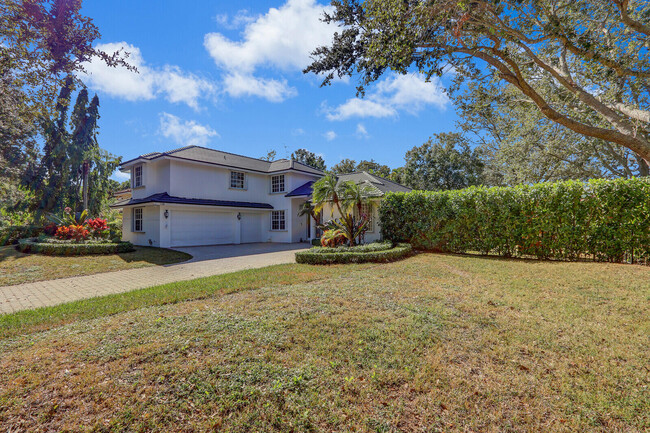 138 Victorian Ln in Jupiter, FL - Building Photo - Building Photo