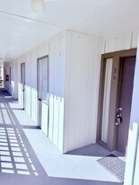 6519 W Newberry Rd in Gainesville, FL - Building Photo