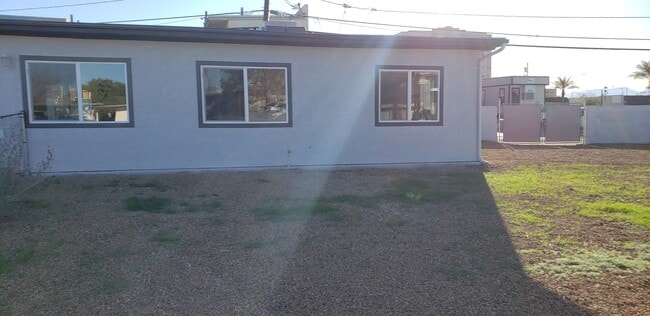 18 Idaho Way in Henderson, NV - Building Photo - Building Photo