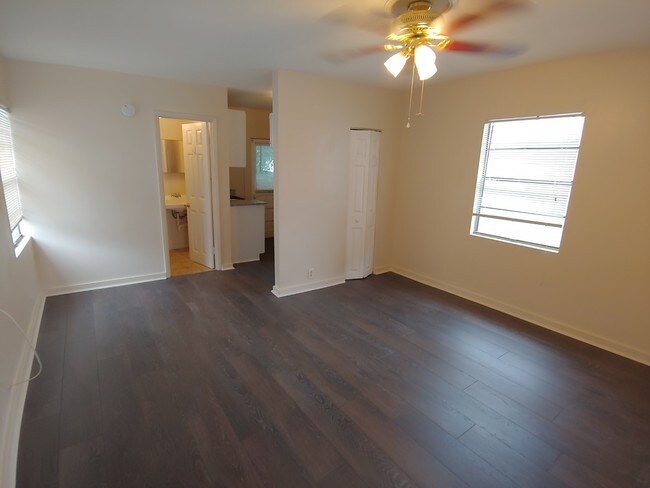 1865 29th Ave N-Unit -1865 in St. Petersburg, FL - Building Photo - Building Photo