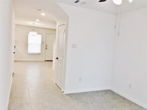 491 Mesquite in Livingston, TX - Building Photo - Building Photo