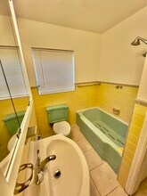 644 SE 5th St in Stuart, FL - Building Photo - Building Photo