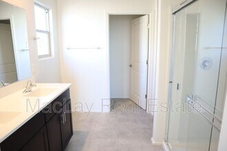 10676 W Golson Dr in Marana, AZ - Building Photo - Building Photo