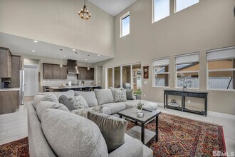 619 Camargue Trl in Reno, NV - Building Photo - Building Photo