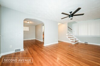 3107 Elroy Ave in Pittsburgh, PA - Building Photo - Building Photo