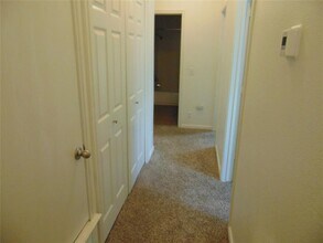 2417 Allred Dr in Austin, TX - Building Photo - Building Photo