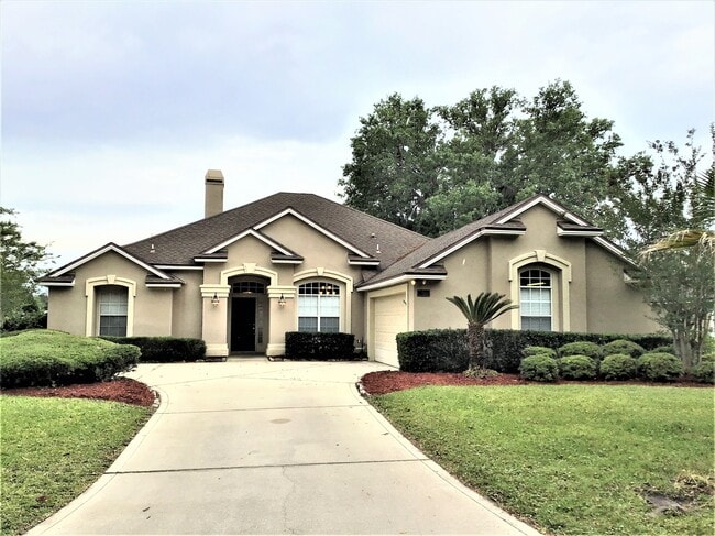 property at 587 Oakmont Dr